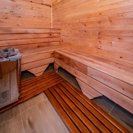 Zacisze W Ogrodku Dom Z Balia I Sauna Ogrodek Exterior photo